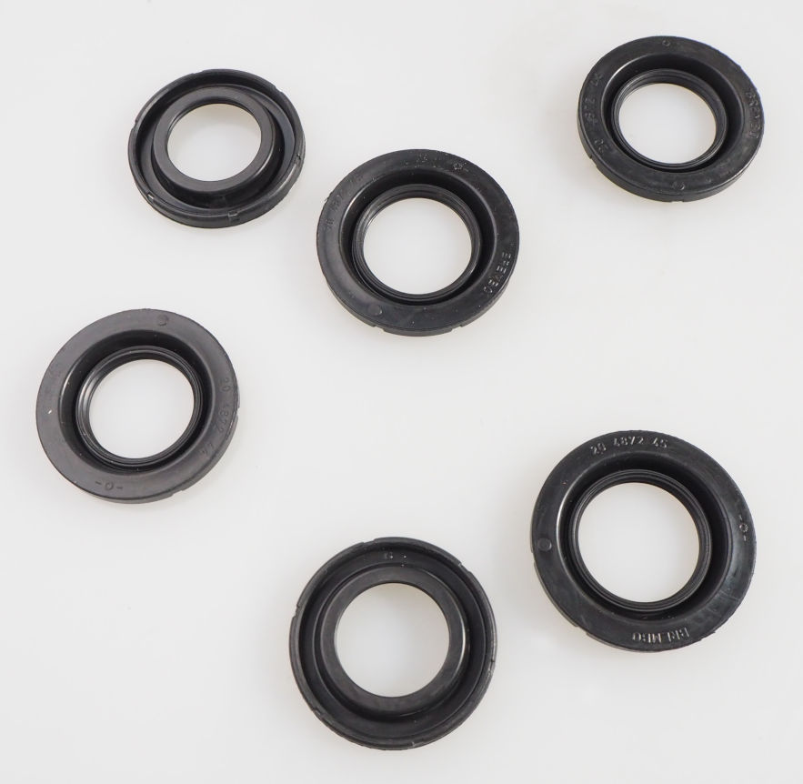 7L6698471A VAG Kit de reparação de suporte do freio dianteiro