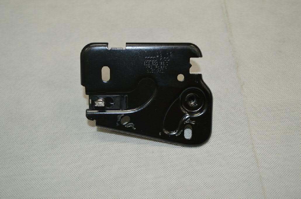 80A823185C VAG Viga con gancho do fecho da capota