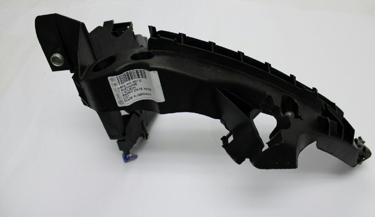 Consola (adaptador) de fixação da luz dianteira esquerda VAG 8K0805607C preço, a partir de 32,77 USD