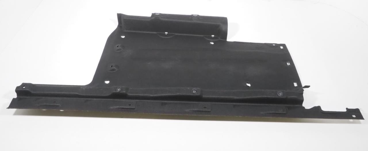 8R0825208E VAG Proteção de fundo direita