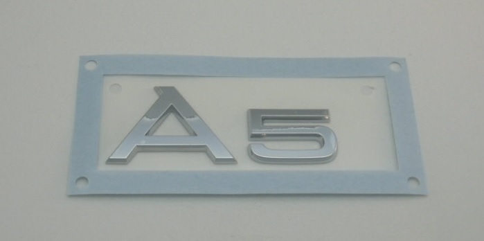 Emblema de tampa de porta-malas (emblema de firma) para Audi A5  8T3