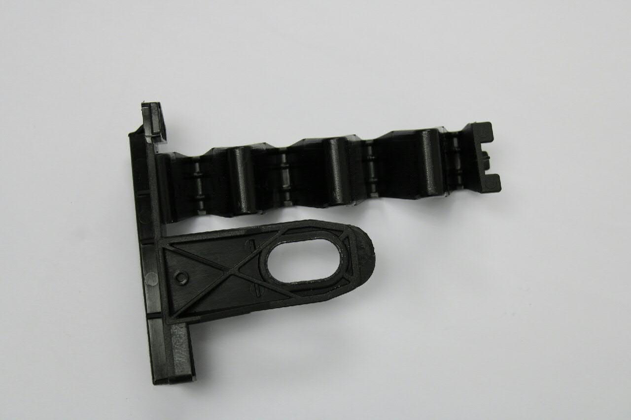 Compre 8W0807334 VAG Guia do pára-choque dianteiro