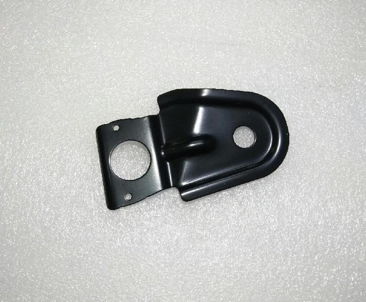8W0821467 VAG Consola superior de fixação do pára-lama dianteiro direito