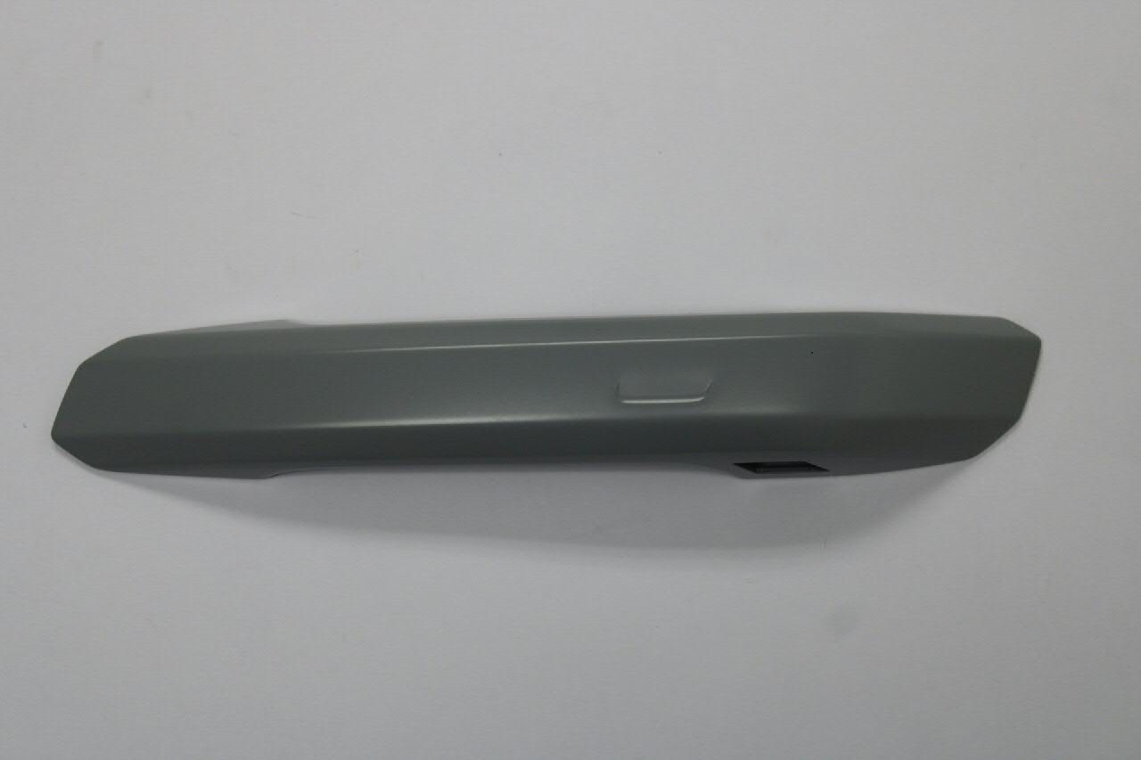 8W0837239GRU VAG Placa sobreposta de maçaneta da porta