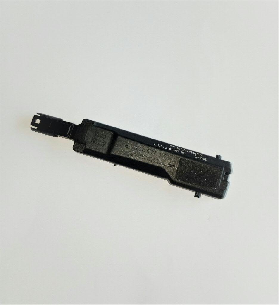 8W0927753 VAG Sensor de fechamento de portas (interruptor de fim de carreira)